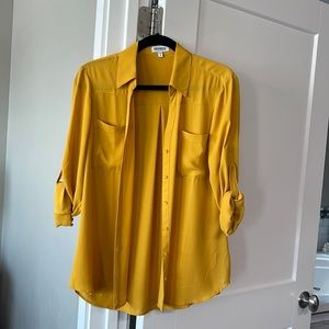Express portofino shirt size Large color mustard